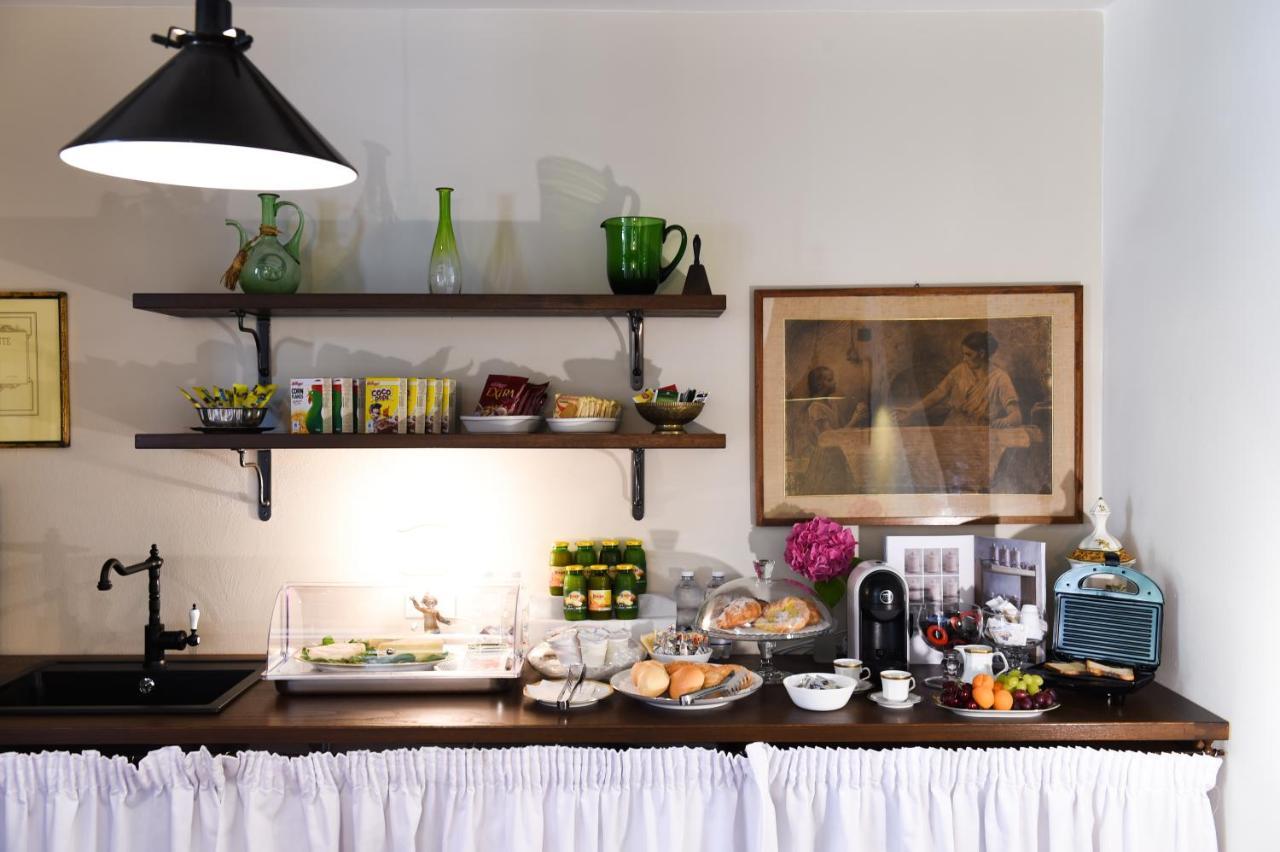 Il Giardino Segreto Bed and Breakfast Ιζέο Εξωτερικό φωτογραφία