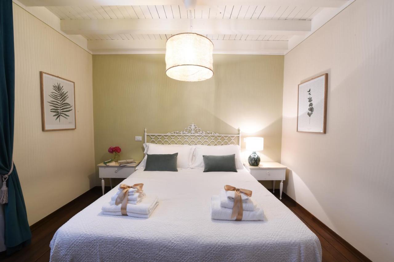 Il Giardino Segreto Bed and Breakfast Ιζέο Εξωτερικό φωτογραφία